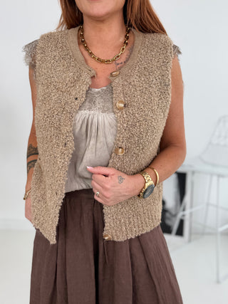 Alpaca knitted vest 2602139