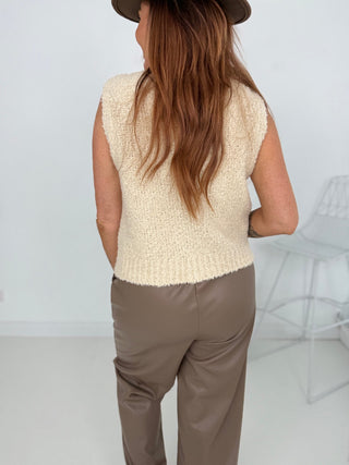 Boucle Strickweste 2607257 - Levelone GmbH & Co. KG