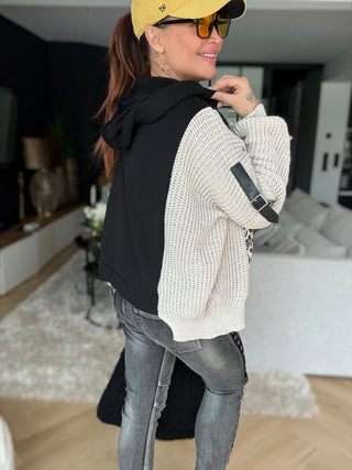 Knitted sweater 2609199