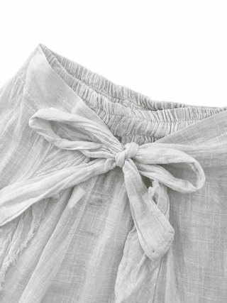 Sommerhose Weiss in Leinenoptik