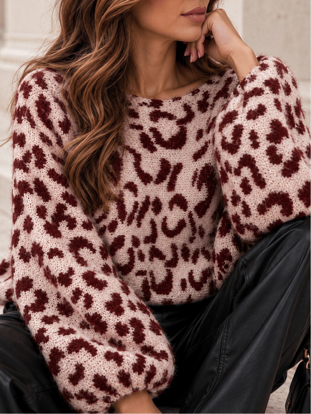 Leo Strickpullover in Rosa-Bordeaux für Damen in Einheitsgröße 36-42  - Levelone GmbH & Co. KG
