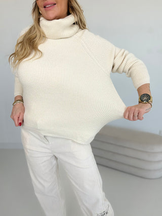 Knitted sweater 2511138