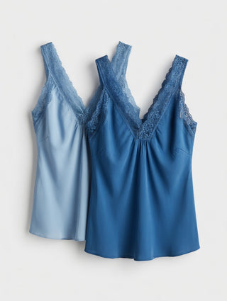 Spitzentop in Royalblau & Blau (in Batik-Optik)