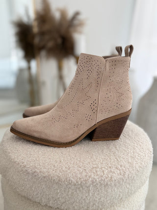 Cowboy ankle boots 2602023-29