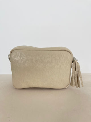 Leather shoulder bag 2512237-44