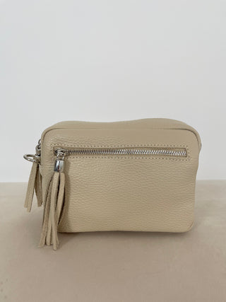 Leather shoulder bag 2512237-44