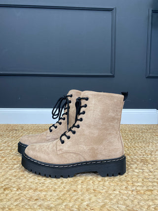 Boots 2411160-65