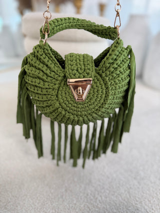 Häkeltasche in Dunkelgrün