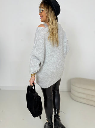 Knitted sweater 2512007